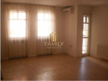 Jednoiposoban stan za izdavanje, Stari Grad, 54m2, 450e