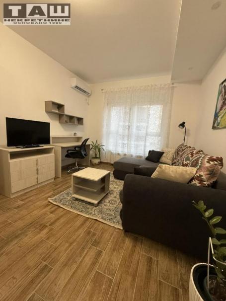 GARSONJERA NA NOVOM BUBNJU