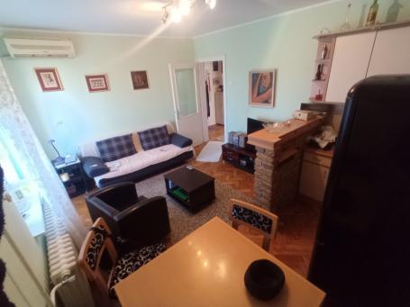 NOVI SAD - CENTAR - 45. 00 m2
