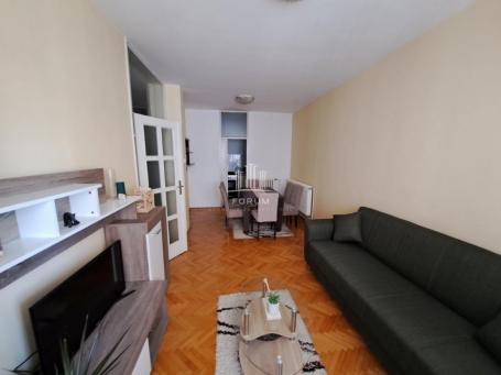 Dvosoban stan za izdavanje, Bulevar, Novi Sad