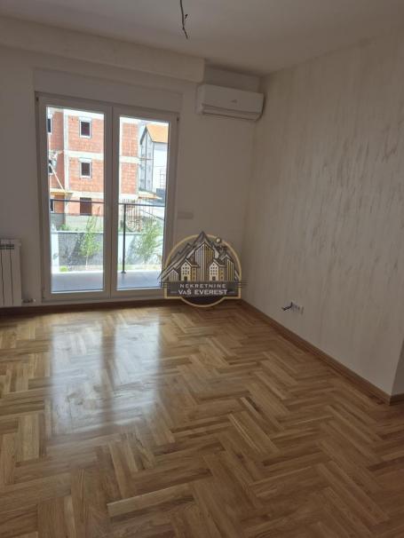 Ledine, 2. 5-sobni stanovi u novogradnji