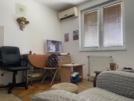NOVI SAD - BULEVAR EVROPE - 27. 00 m2