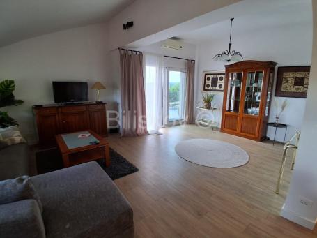 Najam, Samobor, dvoetažni, novoadaptirani stan 150m2