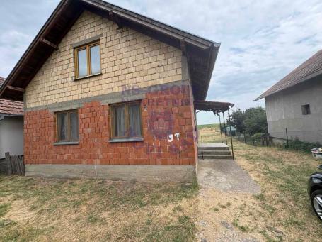 Kuća sa dosta potencijala, novogradnja!