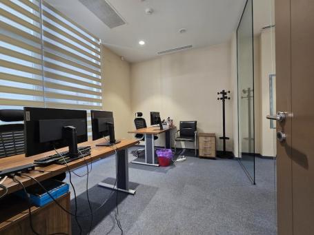 Poslovni prostor, 370m2, Blok 9, Podgorica