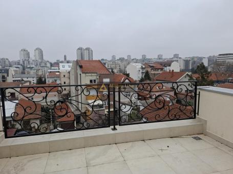 Penthaus na Pašinom brdu 98m2