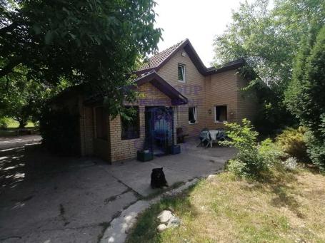 Kuća sa lokalom !