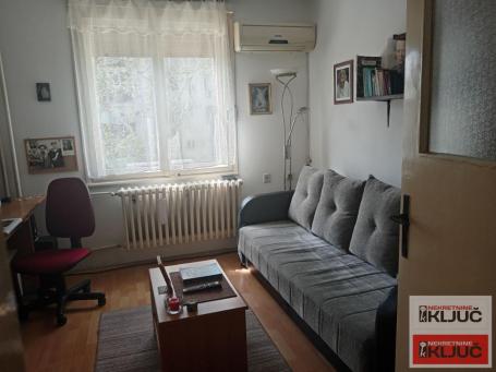 SAJMIŠTE, 22m2, Jednosoban, Bulevar Kralja Petra I