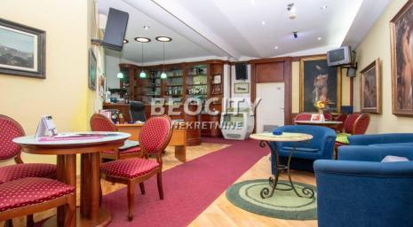 Novi Beograd, YUBC, Bulevar Mihajla Pupina, 1. 0, 77m2, 200600EUR