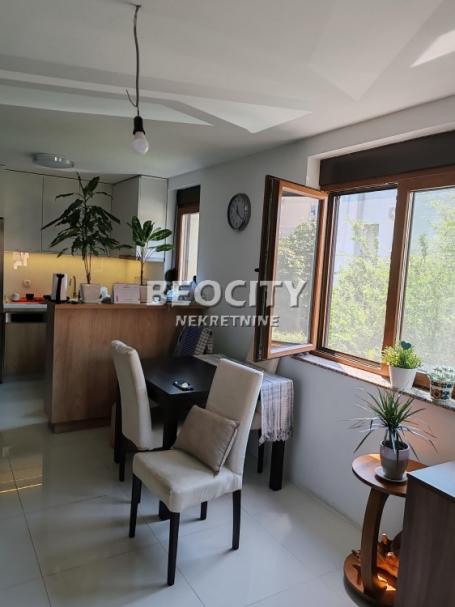 Rakovica, Petlovo brdo, Georgija Ostrogorskog, 3. 0, 68m2, 155000EUR