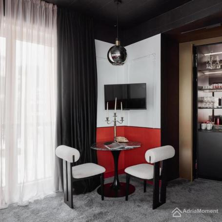 Porto Montenegro -- Hitna prodaja dizajnerskog studio apartmana