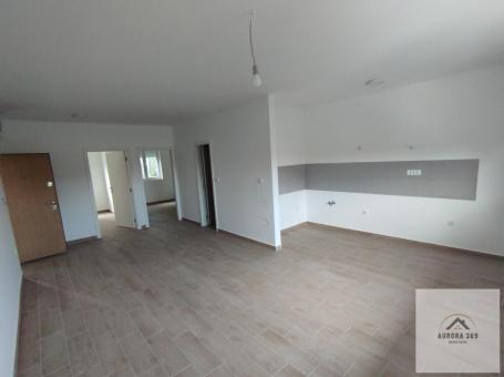 NOVI SAD- VETERNIK - NOVOGRADNJA, TROIPOSOBAN, 74m2