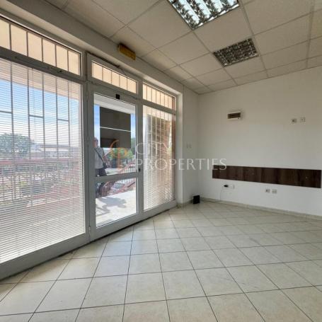 Poslovni prostor 30m2, Izdavanje, Podgorica