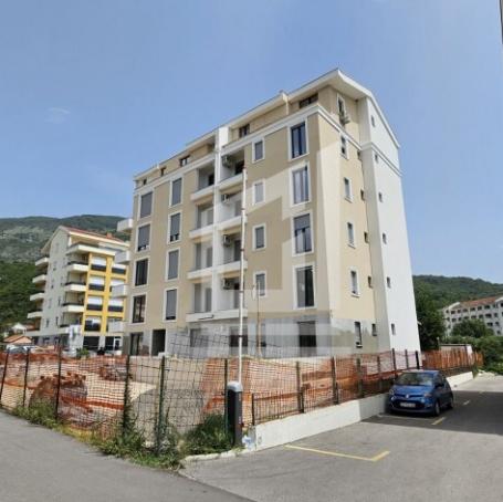 Stanovi različite stukture u Bijeloj - novogradnja