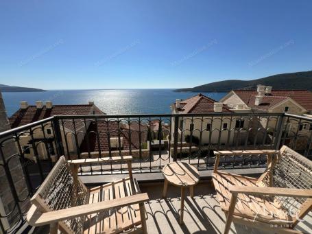 Moderan studio apartman sa panoramskim pogledom na more u Marina Villageu, Luštica Bay