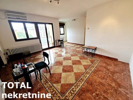 NOVI SAD - LIMAN 1 - 81. 00 m2
