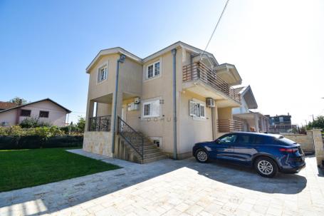 Nova luksuzna kuća 320m2 na placu 500m2, Gornja Gorica - Podgorica