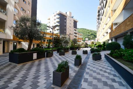 Trosoban stan 140m2 sa pogledom na more, Old Bakery - Budva