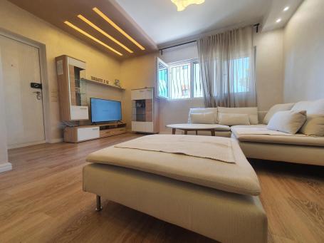 Prodaja, Stan, 93m2 , Tivat