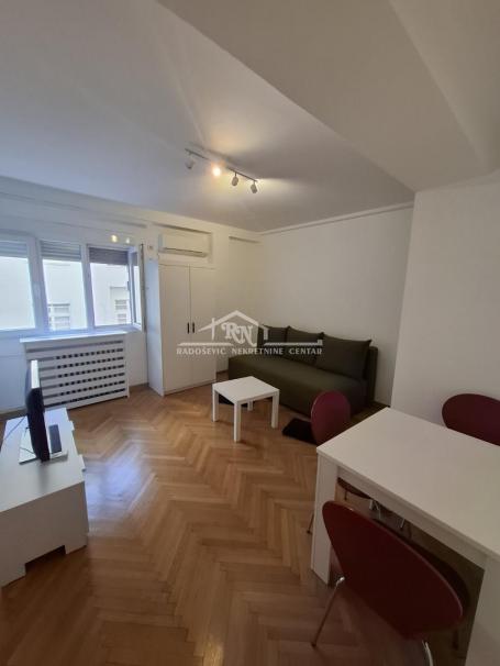 Klinički centar, Resavska, 26m2, uknjižena ID#1497