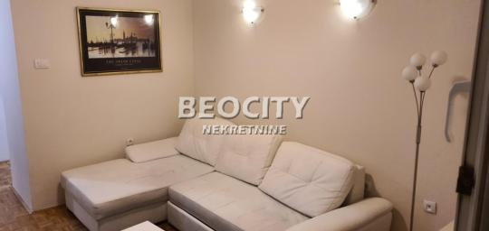 Novi Sad, Centar, Železnička, 2. 0, 47m2, 450EUR