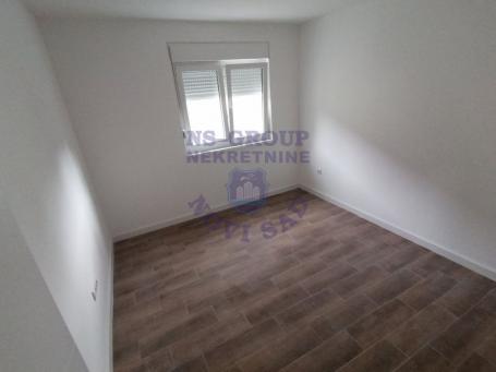 Prodaje se dvoiposoban stan na klisi 56m2