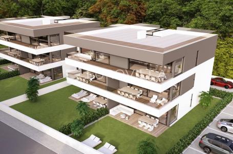 Istra, Poreč - novogradnja, stan u prizemlju sa vrtom, odlična lokacija