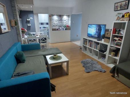 NOVI BEOGRAD DR IVANA RIBARA 61m2 , 150000e