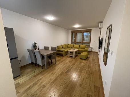 NOVI BEOGRAD BLOK 65 74m2 , 1300e