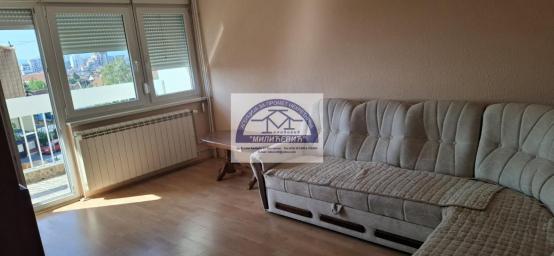 Izdavanje, Stan, 53m2 , Aerodrom