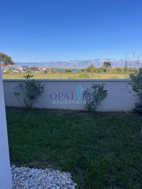 Vir, E2 Novogradnja Apartman u prizemlju, 300m do mora 