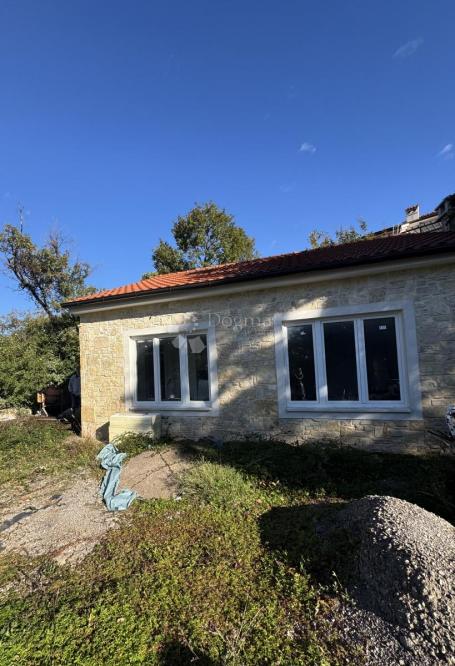 KOSTRENA - PROSTOR ZA NAJAM KAKAV BI SVI HTJELI!!!