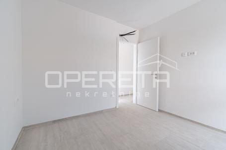 Istra, Novigrad okolica-četrverosobni  stan s pogledom na more
