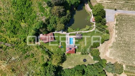 Prodaja, Kuća, Kelemen, Kelemen, Samostojeća, 150m2
