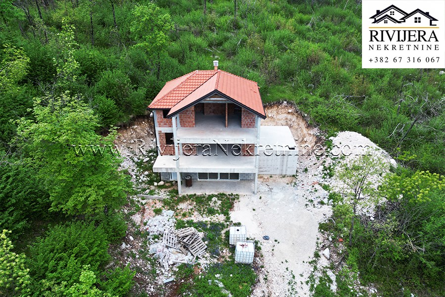 Haus im Bau Dragalj