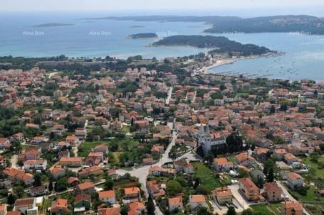 Građevinsko zemljište Medulin, građevinsko zemljište za gradnju kuće za odmor. 
