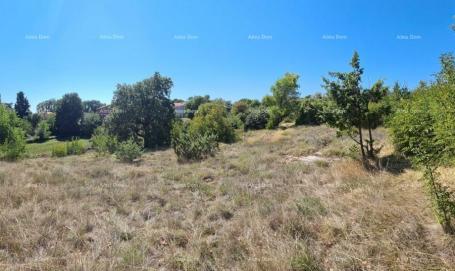 Bauland Verkauf von Baugrundstücken mit einer Fläche von 2330 m², nahe Peruški und Duga Uvala