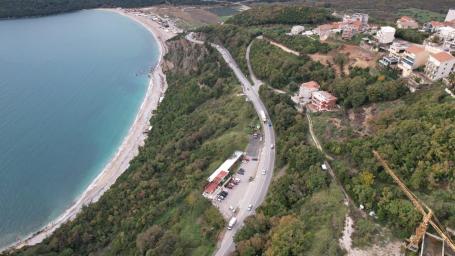 Prodaja atraktivnog zemljišta 5100m² sa nezagradivim pogledom na more – Prijevor, Budva