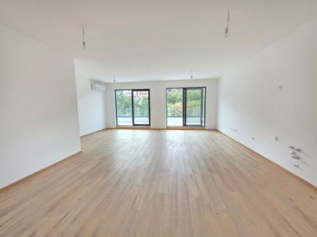 Prodaja dvosobnog stana 164m² u novogradnji sa pogledom na more, parkingom i oslobođenjem od poreza 