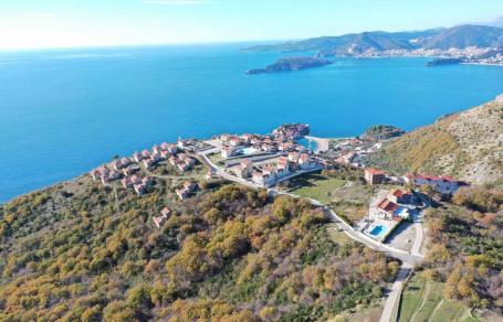 Plac 5343m2 sa pogledom na more Tudorovići, Budva. 