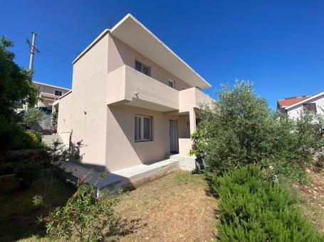 Kuca na prodaju (160m2) sa pogledom na more, Lustica Bay (Radovići)