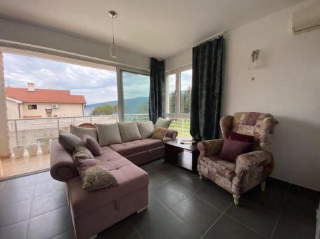 Prodaja trosobnog duplex stana 100m² sa panoramskim pogledom na more – Baošići, Herceg Novi