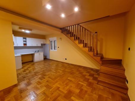 Trosoban duplex stan 110m2 u Podgorici, Zagoric (na duzi period)