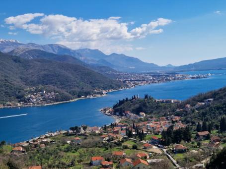 Urbanizovano zemljište sa pogledom na more, 3246 m², Kamenari, Herceg Novi
