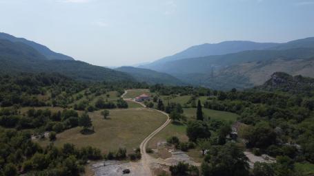 Prostrano imanje 170.000m² – Pločice, Danilovgrad