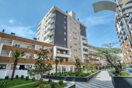 Kompletno opremljen poslovni prostor 96 m² u kompleksu The Old Bakery – Budva
