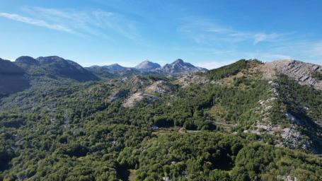 Prodaja zemljišta 136.850 m² - Bajice, Cetinje – idealno za razvoj turističkih sadržaja