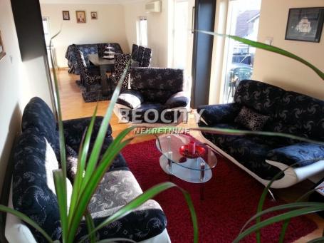 Voždovac, Medaković, Mirča Aceva, 4.0, 104m2, 250000EUR Zaplanjska TC Stadion