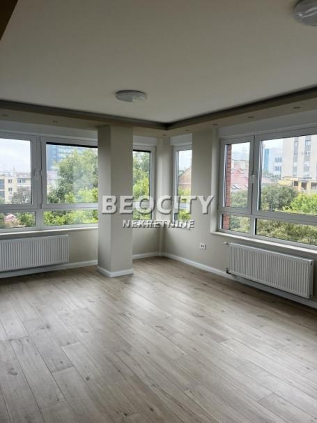 Novi Sad, Spens, Radnička, 4.0, 101m2, 1900EUR