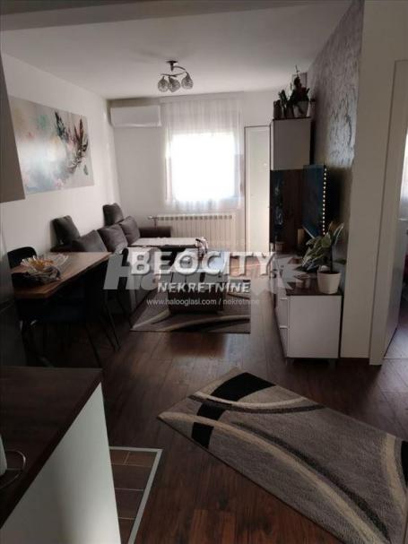 Palilula, Borča, JNA, 2.5, 45m2, 112000EUR Prelep stan